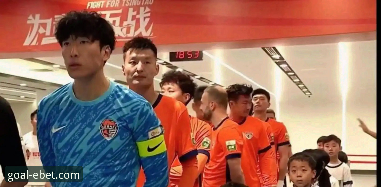 易倍体育怎么样怎么下载 青岛海牛3-1力克上海海港:13年等待后的胜利深度解析