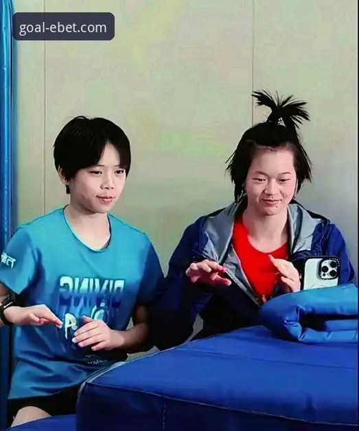 3大关键因素：小将蒋林静在易倍体育关注度最高的跳水赛事中夺冠